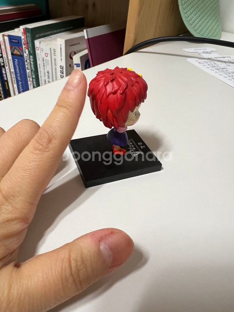 검정고무신 경주 피규어--1