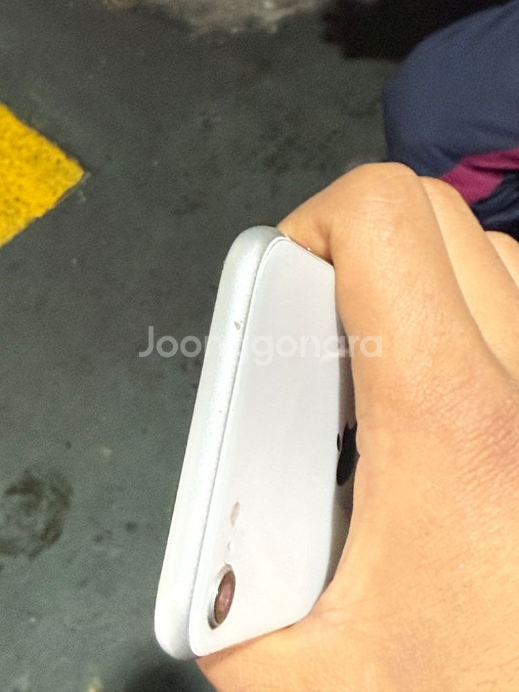 아이폰SE2 64GB 화이트--3