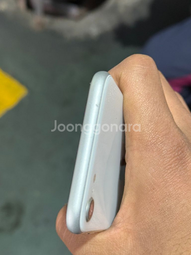 아이폰SE2 64GB 화이트--2