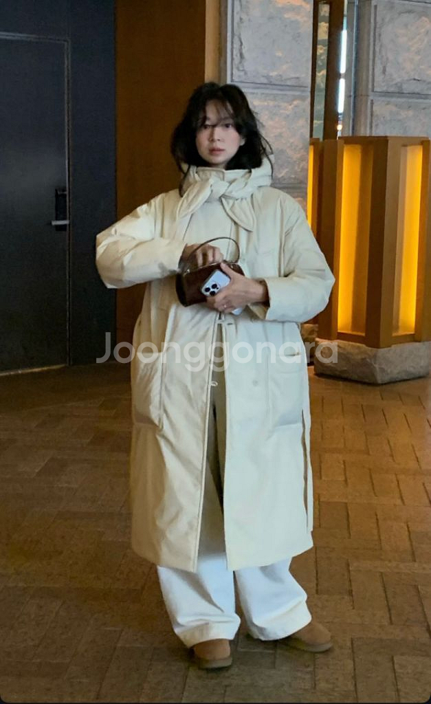새상품)커버낫 우먼 후드 스카프 롱 다운--0