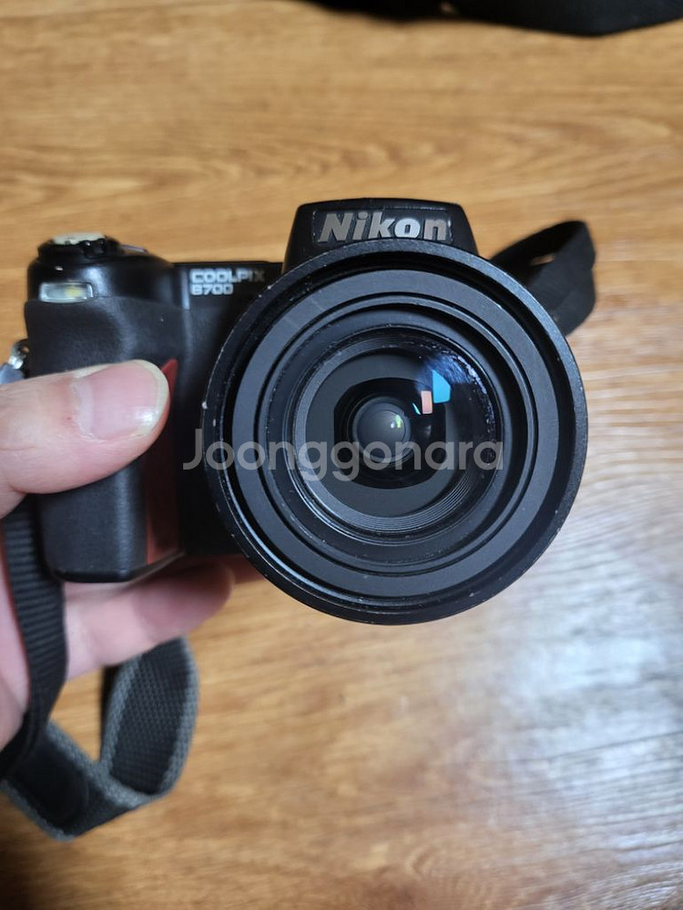 니콘 쿨픽스 8700 디지털 카메라--1