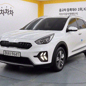 @21년식 더 뉴니로 1.6 GDI HEV 프레스티지