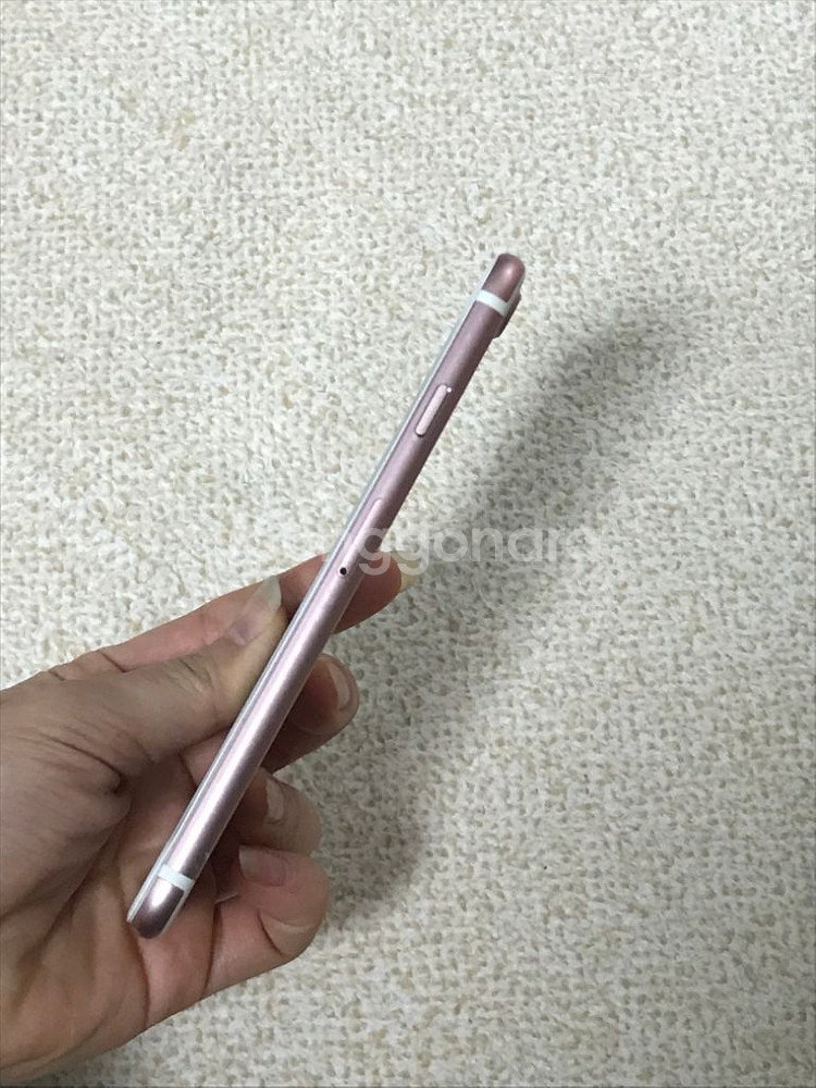 아이폰7 128기가--2