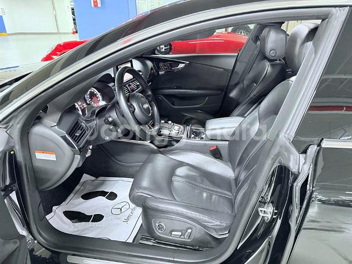 @18년식 A7 50 TDI 콰트로 전국최저가격--9
