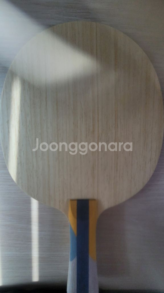티밸런스 비쥬 탁구라켓 판매합니다.--1