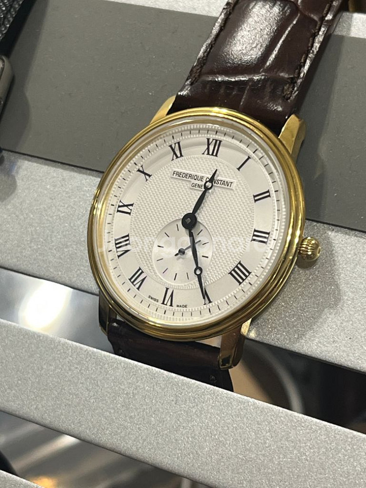 프레드릭콘스탄트 슬림쿼츠 남성용 37mm--2