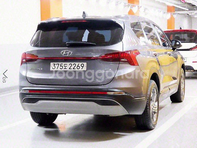 @21년식 더 뉴싼타페 디젤 2.2 AWD 프리미엄--2