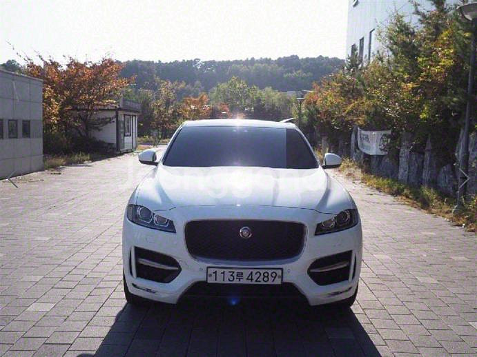 @18년식 F-페이스 2.0 20d AWD R스포츠--0