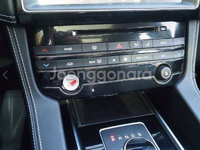 @18년식 F-페이스 2.0 20d AWD R스포츠--6