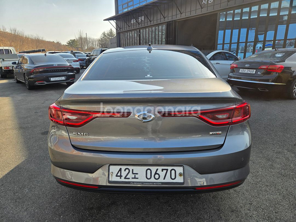 16년식 SM6 2.0 GDe LE 휘발유 오토 차량--3