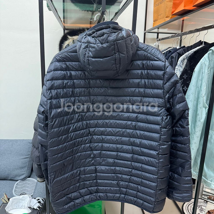 [2XL,110] 스톤아일랜드 룸우븐 경량패딩--2