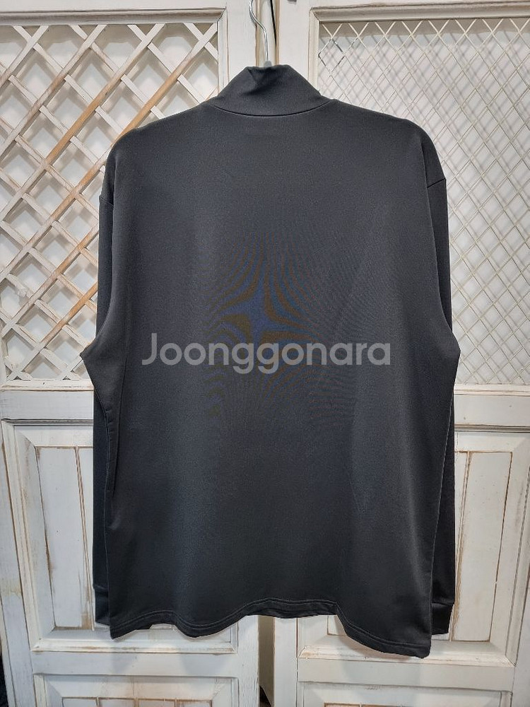 네파 이젠벅 모크넥 티셔츠 (B850--1