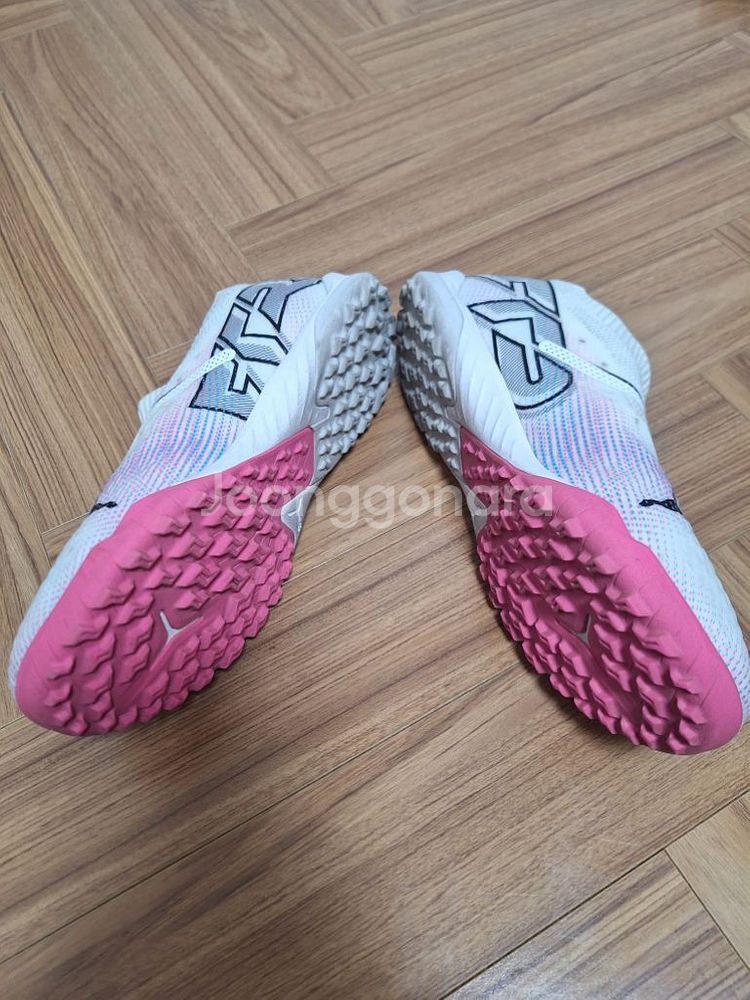 푸마 퓨처7 tf 풋살화 275--1
