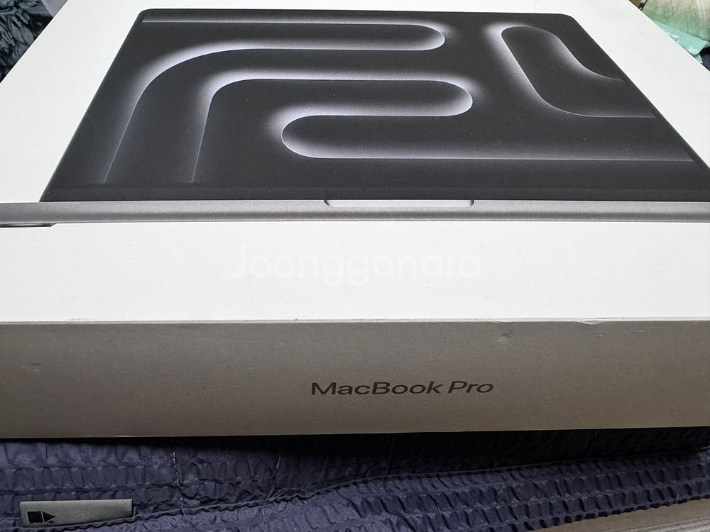 맥북프로 14인치 M3 512GB 16GB--4