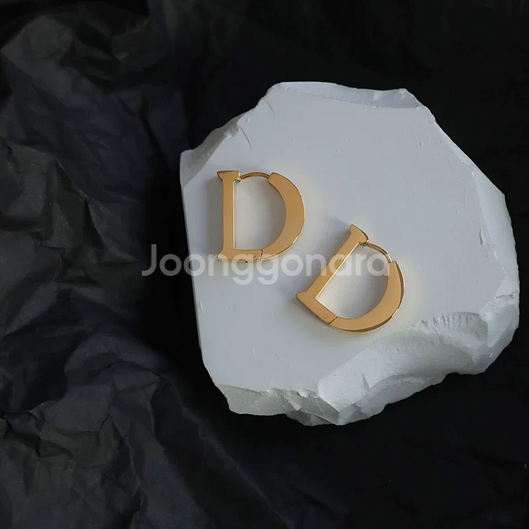 새상품)써지컬스틸 D원터치귀걸이 18k골드도금 무알러지--9