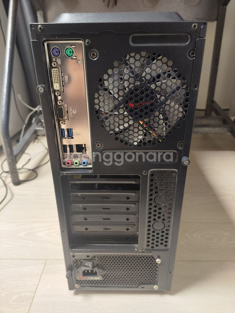 i5 4670 사무용 컴퓨터 본체 팝니다--2