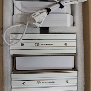 3RSYS RC1900N화이트 팝니다 공랭 쿨러