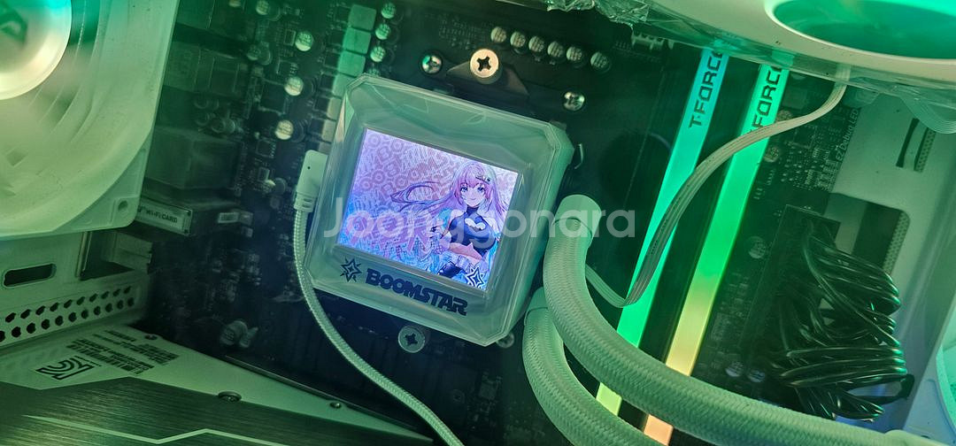 7800X3D RTX4080S 화이트PC--2