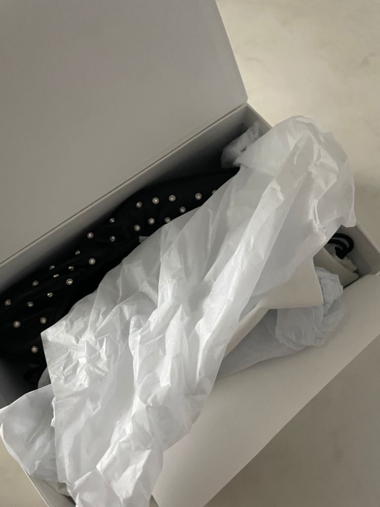 정품 COS 코스 리플 크로스바디 백