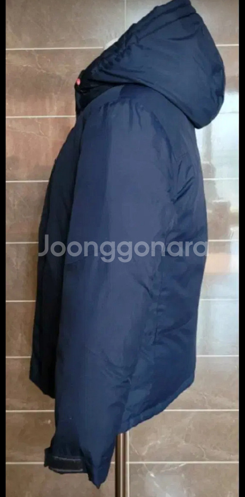 (키즈155.여성S사이즈)게스 오리털 패딩--1