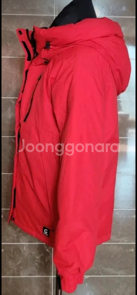 (여성S-M사이즈) 게스 패딩(오리100)--1