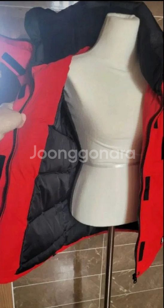 (여성S-M사이즈) 게스 패딩(오리100)--5