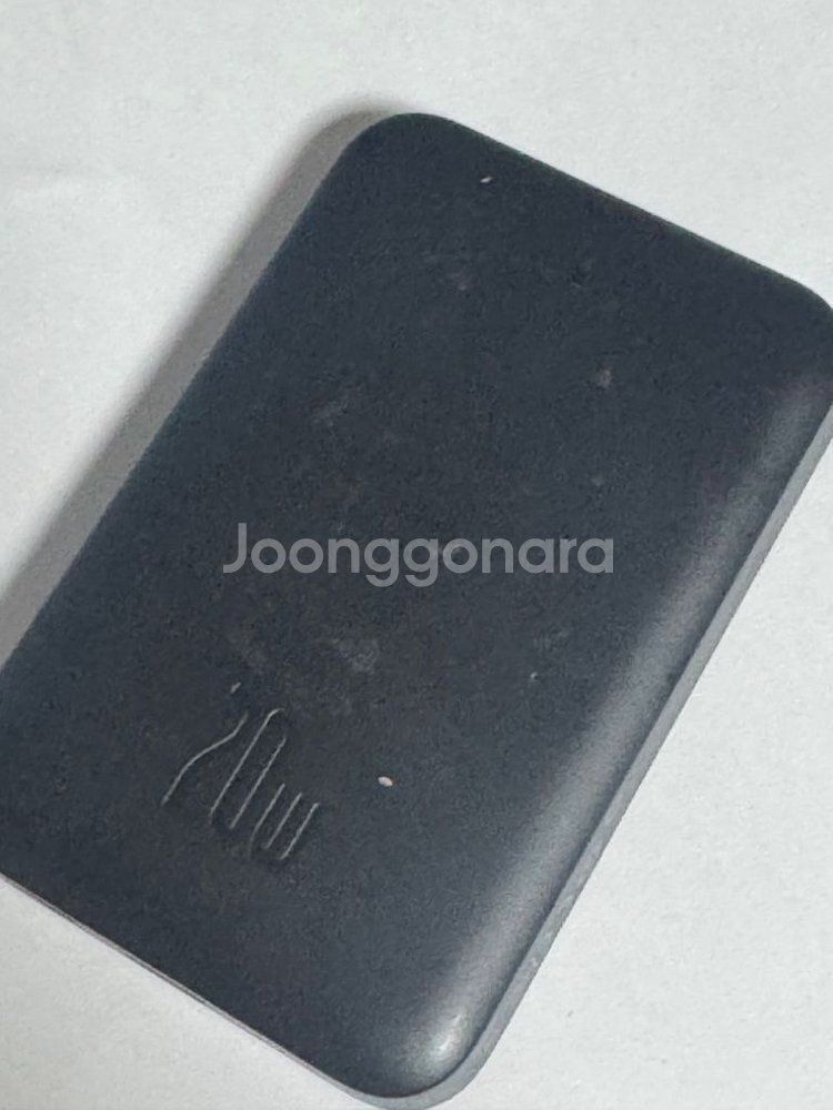 베이스어스 마그네틱 보조배터리 5000mAh 20W--4