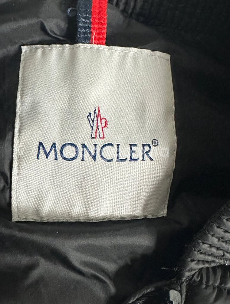 몽클레어 경량 패딩--3