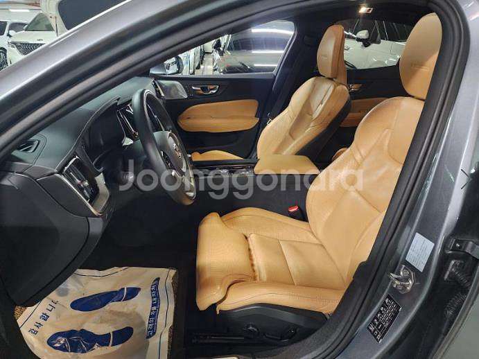@20년식 S60(3세대) 2.0 T5 인스크립션 전--8