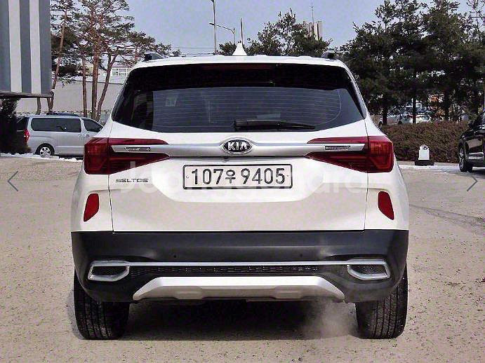 @20년식 셀토스 1.6 디젤 2WD 그래비티 전국최--3