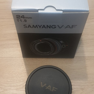 초민트급 소니용 삼양 V-AF 24mm T1.9