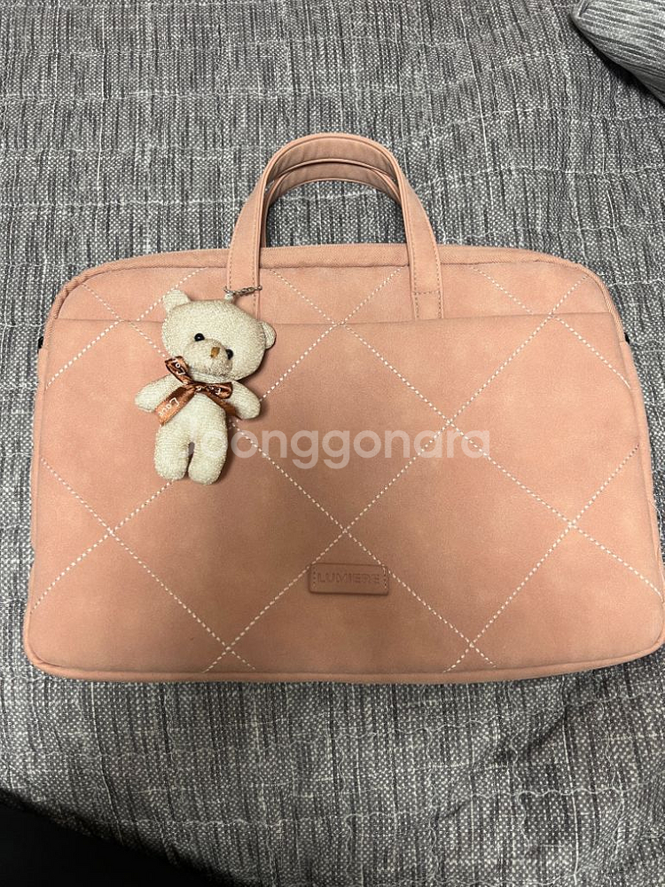 스웨이드소재 루미에르 노트북가방팝니다--1