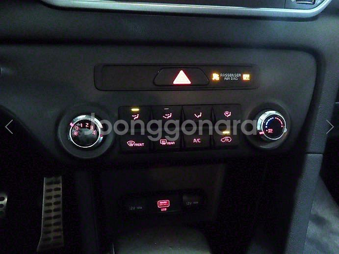 @20년식 스포티지 더 볼드 R2.0 디젤 4WD 트--9
