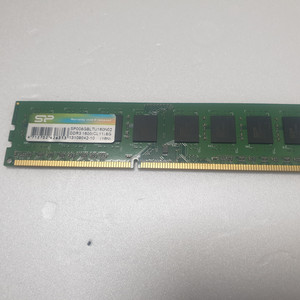 DDR3 8GB 메모리