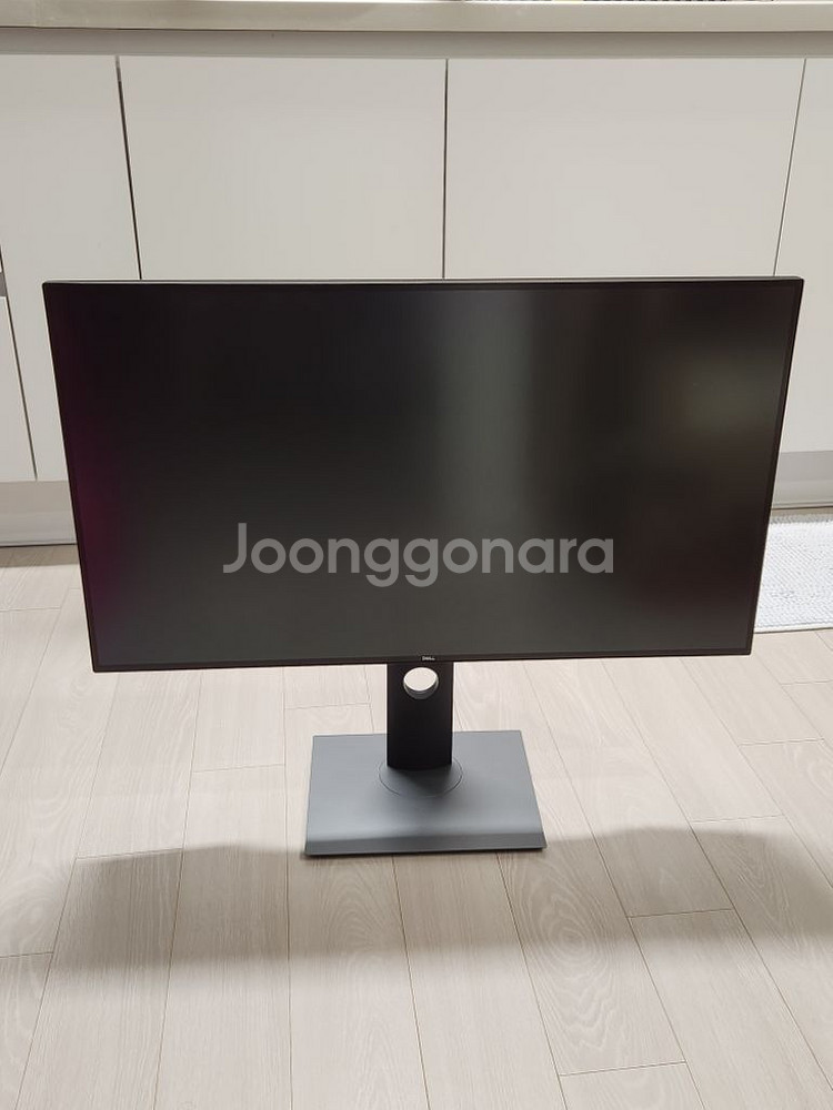 Dell U3219Q 32인치 4K 모니터 IPS패널--1