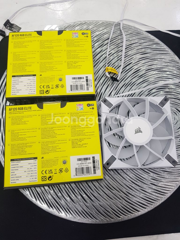 커세어 af120 rgb elitf 컴퓨터 쿨러--1