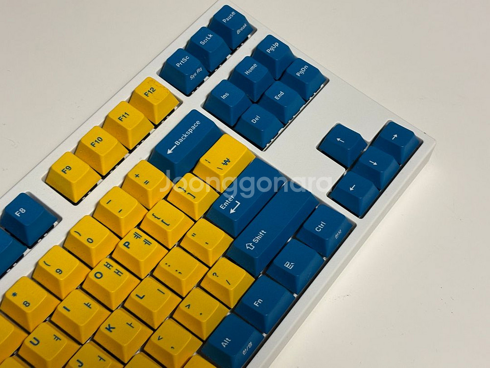 레오폴드 FC750R 클래식 텐키리스 기계식 키보드--2
