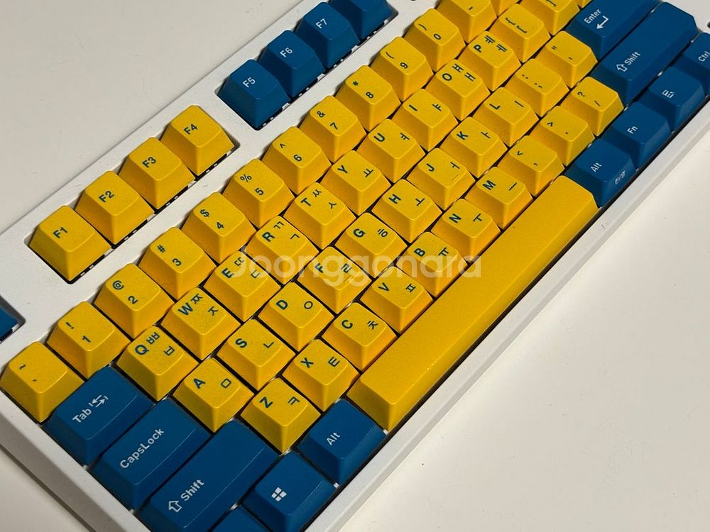 레오폴드 FC750R 클래식 텐키리스 기계식 키보드--1