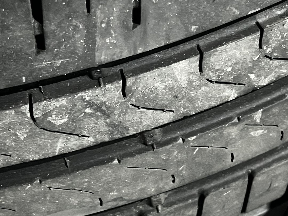 아우디 Q7 순정 휠타이어 피렐리 255 55 19--8