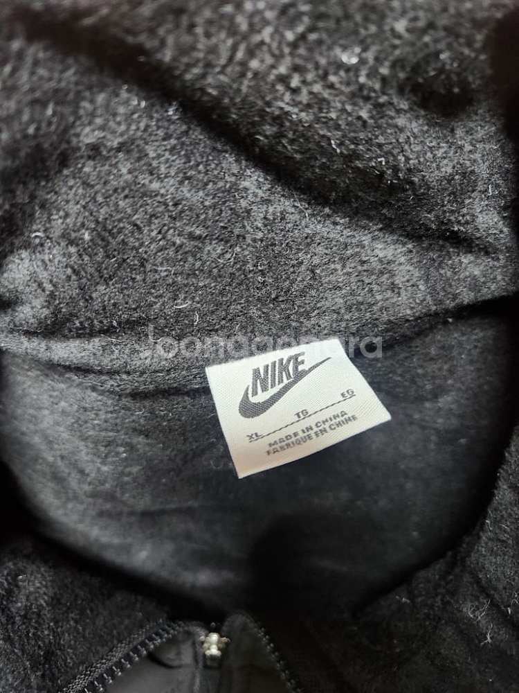 나이키 빅스우시 누빔 패딩 팝니다--3