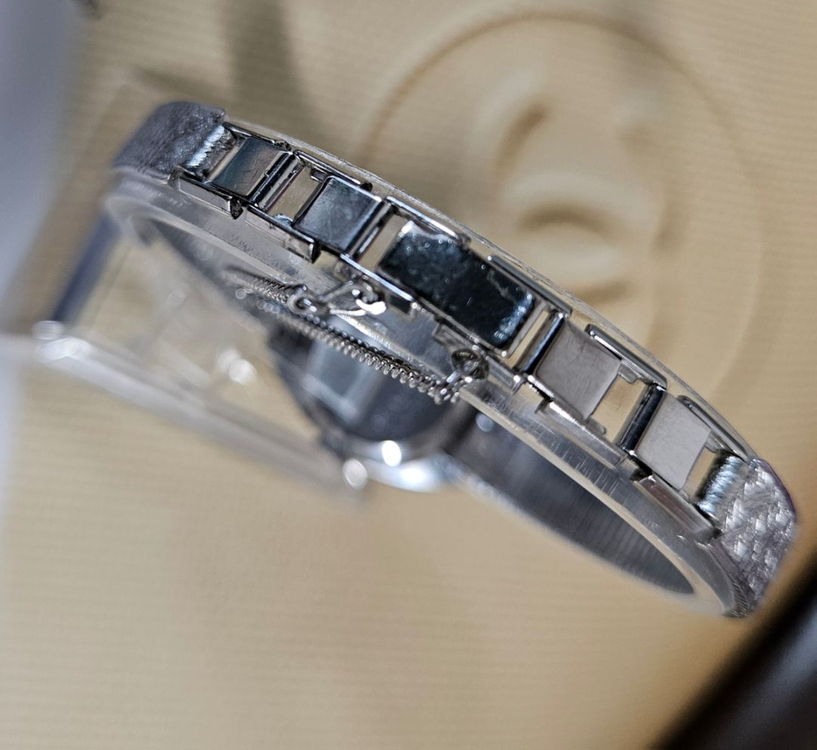 빈티지 라도 여성용 수동태엽식 메탈 시계 이미지