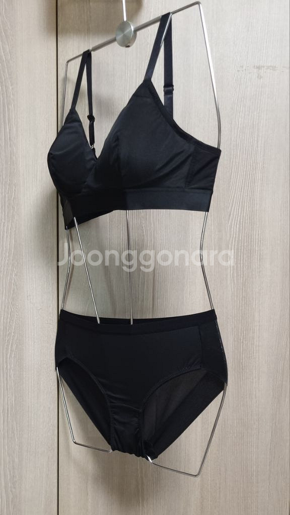 플레이텍스 노와이어 브라 팬티 75비에 90--1
