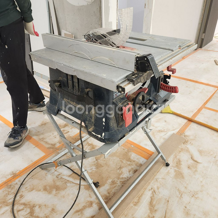 보쉬 테이블 쏘 gts 635-216 팝니다--1