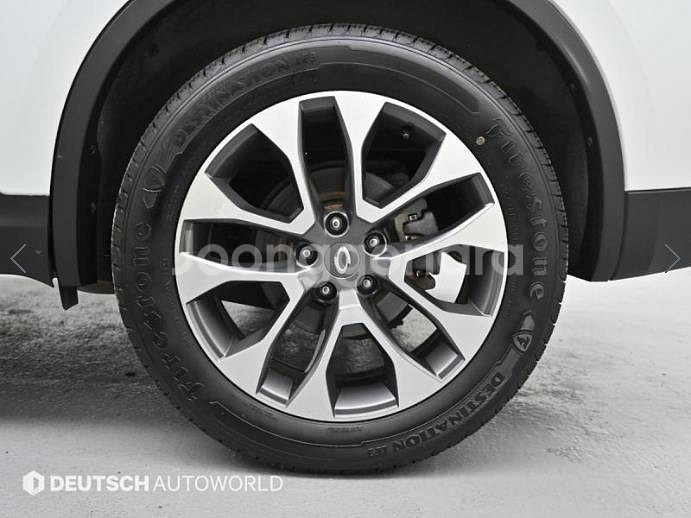 @19년식 QM6 2.0 dCi 2WD RE 시그니처--4