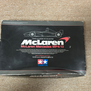 타미야 McLaren Mercedes MP4/13 프라