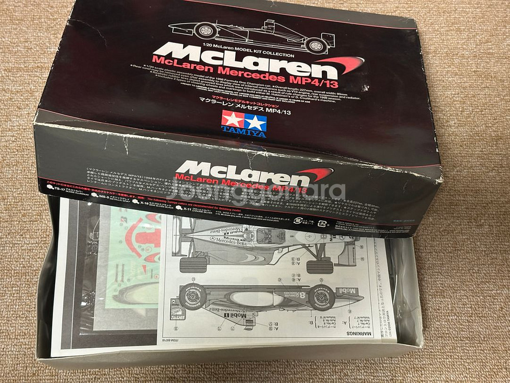 타미야 McLaren Mercedes MP4/13 프라--1