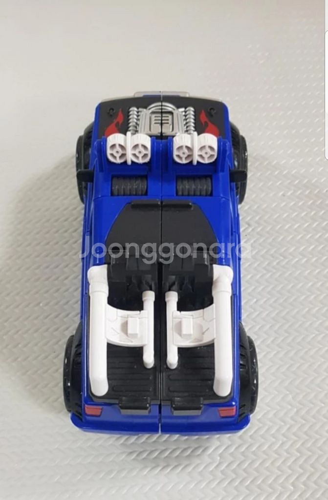 헬로카봇 럭키 펀치--1