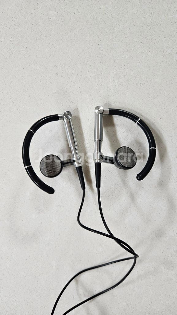 뱅앤올룹슨 A8 이어폰 판매--3