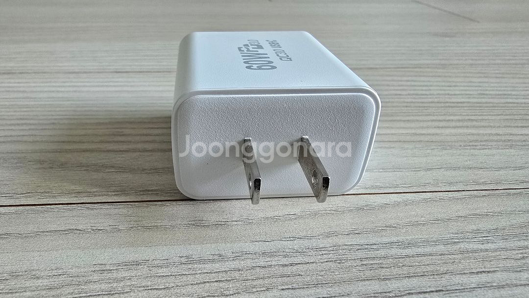 (일본여행)110볼트 휴대폰 충전기--3