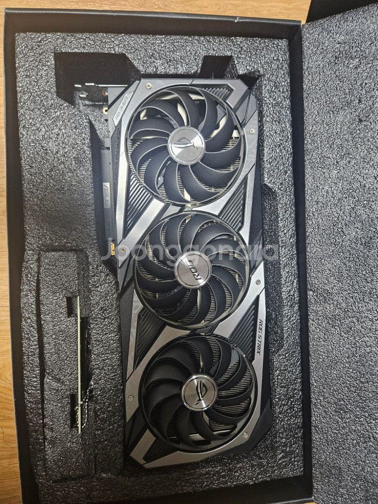 rog strix 3090 (풀박) 3090ti급--2